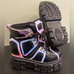 Anthony Wang Mangosteen-05 Size 7 Black Hologram Cyber Space Platform Boots EUC